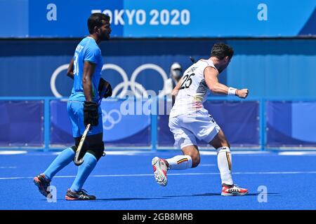 Loick Luypaert, de Belgique, célèbre après avoir obtenu son score lors d'un match de hockey semi-final entre les Red Lions de Belgique et l'Inde, au hockey sur gazon masculin Banque D'Images