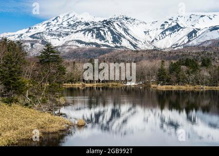 Shiretoko Goko Lakes, patrimoine mondial de l'UNESCO Parc national de Shiretoko, Hokkaido, Japon Banque D'Images