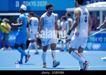 TOKYO, JAPON - 3 AOÛT : Loick Luypaert de Belgique en compétition pour la demi-finale masculine lors des Jeux Olympiques de Tokyo 2020 au stade de hockey Oi le 3 août 2021 à Tokyo, Japon (photo de PIM Waslander/Orange Pictures) Banque D'Images