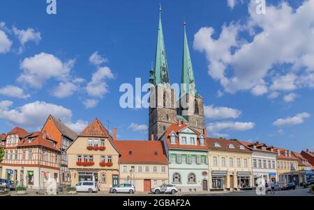 Quedlinburg, Allemagne; 31 juillet 2021 - est une ville située dans l'ouest de Saxe-Anhalt, Allemagne. En 1994, le château, l'église et la vieille ville ont été ajoutés Banque D'Images