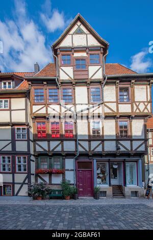 Quedlinburg, Allemagne; 31 juillet 2021 - est une ville située dans l'ouest de Saxe-Anhalt, Allemagne. En 1994, le château, l'église et la vieille ville ont été ajoutés Banque D'Images