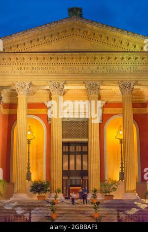 Teatro Massimo, Palerme, Sicile, Italie, Méditerranée, Europe Banque D'Images