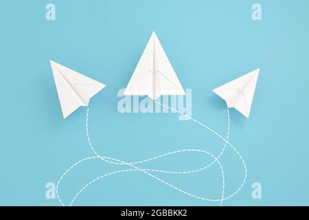 Les plans en papier à lignes volent dans des directions différentes. Industrie aérospatiale et concept de contrôle de l'air. . Illustration 3d de haute qualité Banque D'Images