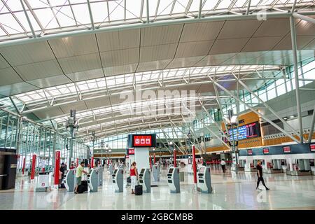 Sydney Australie, aéroport Kingsford-Smith SYD, terminal à l'intérieur de l'intérieur, billetterie pour les voyageurs au plafond voûté Banque D'Images