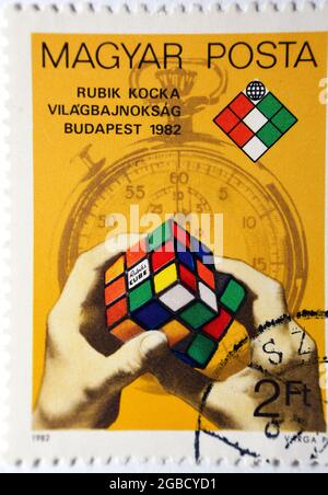 Timbre-poste de la Hongrie en commémoration du premier championnat international de l'Assemblée du cube de Rubik, Budapest, 5 juin, vers 1982 Banque D'Images