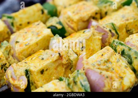 Paneer Tikka avec Capsicum et Onion, Indian et Pakistanais Street Food Banque D'Images