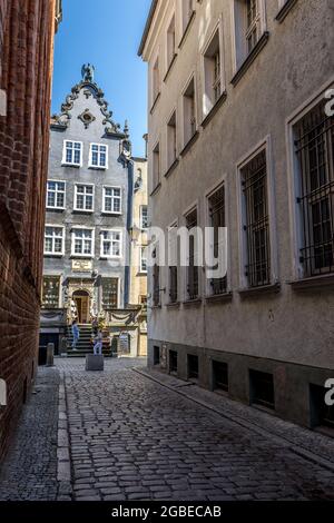 GDANSK, POLOGNE - 14 juin 2021 : une photo verticale du musée archéologique de Gdansk, Pologne Banque D'Images