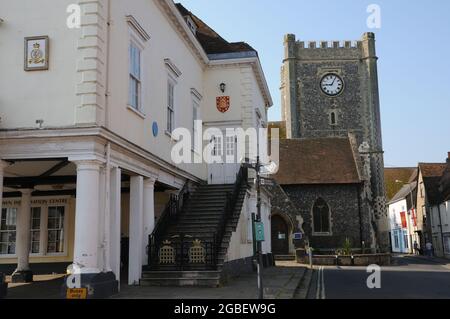 Hôtel de ville et église St Mary-le-More, Wallingford, Oxfordshire Banque D'Images