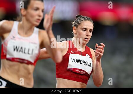 Tokyo, Japon. 04e août 2021. TOKYO, JAPON - AOÛT 4: LADA Vondrova de Czechia en compétition pour la demi-finale de 400m féminin lors des Jeux Olympiques de Tokyo 2020 au Stade Olympique le 4 août 2021 à Tokyo, Japon (photo d'Andy Astfalck/Orange Pictures) crédit: Orange pics BV/Alay Live News Banque D'Images