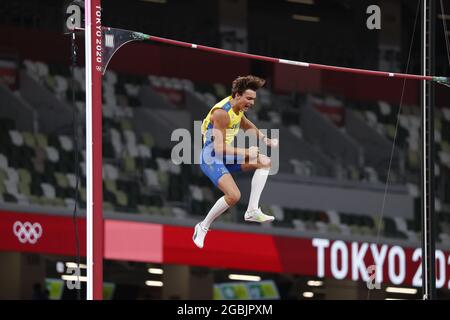 DUPLANTIS Armand (SWE) lauréat de la Médaille d'or lors des Jeux Olympiques Tokyo 2020, finale de la voûte polaire des hommes d'athlétisme le 3 août 2021 au Stade Olympique de Tokyo, Japon - photo Yuya Nagase / photo Kishimoto / DPPI Banque D'Images