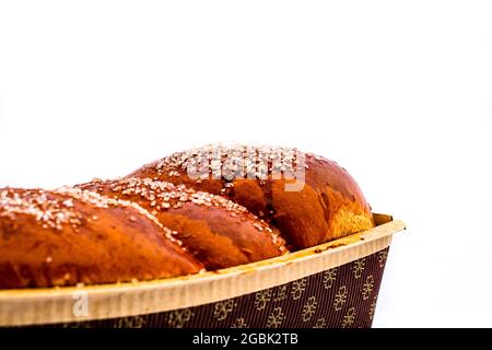 Cozonac, Kozunak ou Babka est un type de pain sucré levain, traditionnel à la Roumanie et à la Bulgarie Banque D'Images