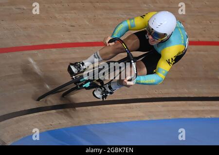 Izu, Japon. 04e août 2021. Cyclisme : Jeux Olympiques, cyclisme sur piste, sprint individuel, hommes, qualification, À Izu Velodrome. Sergey Ponomaryov du Kazakhstan. Credit: Sebastian Gollnow/dpa/Alay Live News Banque D'Images