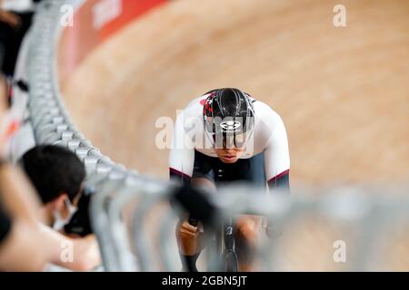 Shizuoka, Japon. 4 août 2021. Yuta Wakiloto (JPN) Cyclisme : qualification de sprint masculin lors des Jeux Olympiques de Tokyo 2020 au Vélodrome d'Izu à Shizuoka, Japon . Credit: Shuraro Mochizuki/AFLO/Alamy Live News Banque D'Images