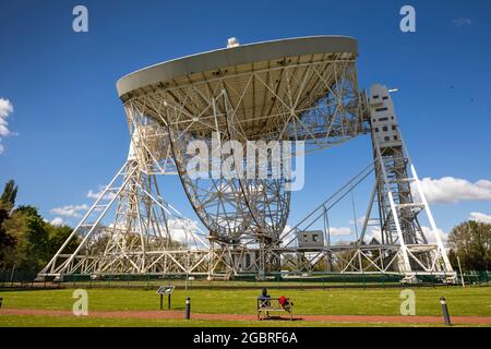 Royaume-Uni, Angleterre, Cheshire, Goostrey, Université de Manchester, Jodrell Bank, le radiotélescope Lovell Banque D'Images