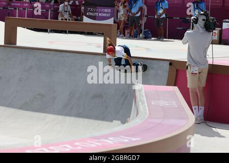 Tokyo, Japon. 4 août 2021. VARELLA Dora (BRA) Skateboarding : Parc des femmes - chaleur 1 pendant les Jeux Olympiques de Tokyo 2020 au Parc sportif urbain Ariake de Tokyo, Japon . Credit: Koji Aoki/AFLO SPORT/Alay Live News Banque D'Images