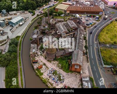 Rapports aériens Images d'énormes quantités de pourboires à la mouche sur l'ancien site de poterie Stoke on Trent Staffordshire Drone Housing Planning accordé pour 40 Banque D'Images