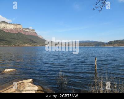 Vue panoramique sur le réservoir de Sau Banque D'Images