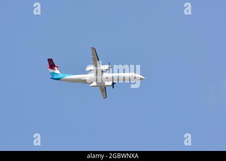 Luxair (est la compagnie aérienne du transporteur aérien de pavillon du Luxembourg), de Havilland Canada Dash 8-400 avion (turbopropulseur) Banque D'Images