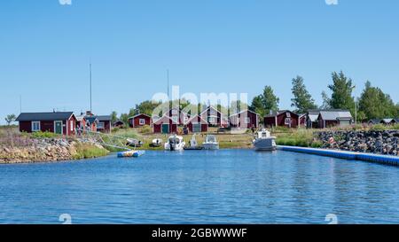 Sandskar Island et petite colonie de pêche dans l'archipel de Haparanda Banque D'Images