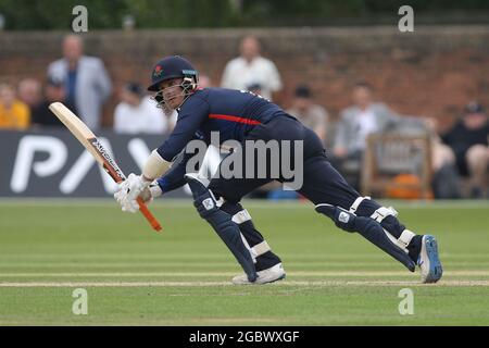 NEWCASTLE UPON TYNE, ROYAUME-UNI. 5 AOÛT Rob Jones de Lancashire chauves-souris lors du match de la coupe d'une journée du Royal London entre le Durham County Cricket Club et le Lancashire à Roseworth Terrace, Newcastle upon Tyne, le jeudi 5 août 2021. (Crédit : will Matthews | MI News) Banque D'Images