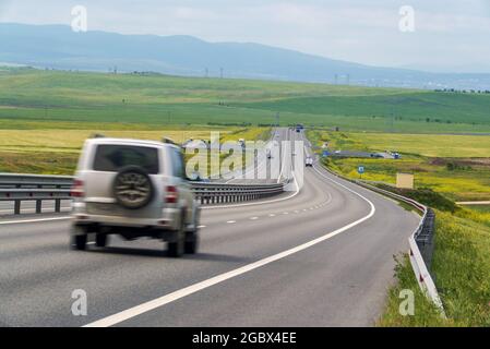 Autoroute Tavrida , P260, vers la République de Crimée de Belogorsk Banque D'Images