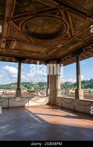 La terrasse du Palazzo Vecchio (terrasse de Saturne) sur la Piazza della Signoria à Florence, Italie. Banque D'Images