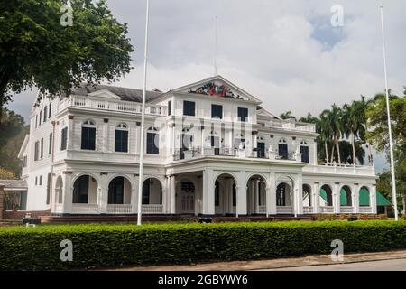 PARAMARIBO, SURINAME - 5 AOÛT 2015 : palais présidentiel à Paramaribo, capitale du Suriname. Banque D'Images