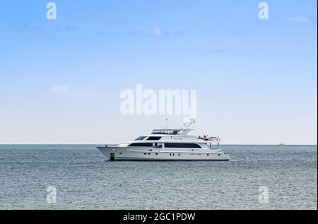 Le yacht à moteur, Miss Tracy à Orient point, NY Banque D'Images