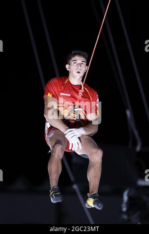 Tokyo, Japon, 06/08/2021, Alberto GINES LOPEZ (ESP) Médaille d'or lors des Jeux Olympiques Tokyo 2020, Sport Climbing Homme de finale combinée le 5 août 2021 au Parc sportif urbain Aomi à Tokyo, Japon - photo Kishimoto / DPPI Banque D'Images