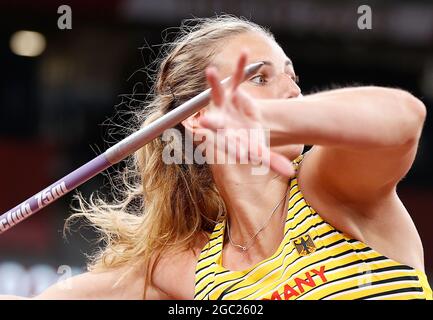 Tokyo, Japon. 6 août 2021. Christin Hussong, de l'Allemagne, participe à la finale du jet de javelin féminin aux Jeux Olympiques de Tokyo en 2020, à Tokyo, au Japon, le 6 août 2021. Crédit: Wang Lili/Xinhua/Alay Live News Banque D'Images