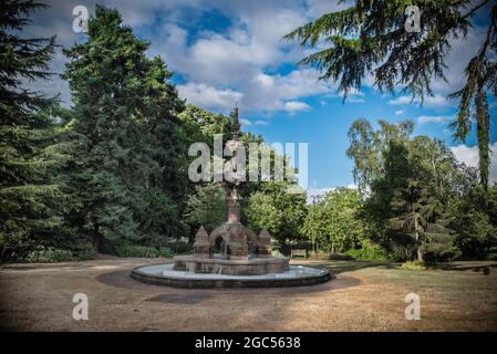 Royal Leamington Spa Jephson Gardens, la fontaine Hitchman Banque D'Images