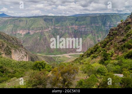 Canyon de la rivière Chicamocha en Colombie Banque D'Images