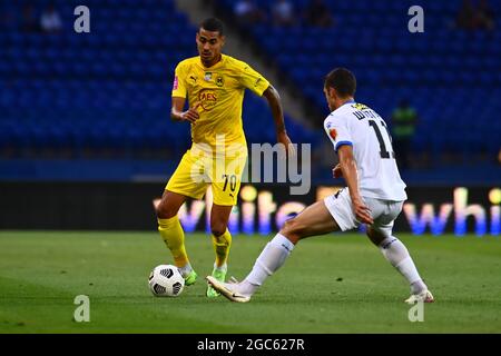 Kharkiv, Ukraine - 6 août 2021 : Fabinho en attaque. Le match de football du championnat UPL Metallist 1925 vs Chornomorec Banque D'Images