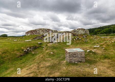 CARN Liath Broch - Brochs sont un type de bâtiment préhistorique de l'âge du fer unique à l'Écosse et ont été construits entre 400 et 200 av. J.-C., Banque D'Images