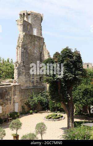 Le jardin du Palais Ducal de la ville d'Uzès Banque D'Images