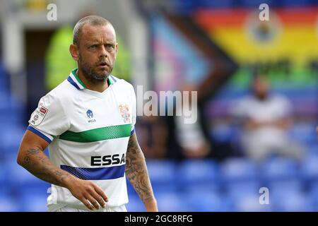 Birkenhead, Royaume-Uni. 07e août 2021. Jay Spearing de Tranmere Rovers regarde. EFL Skybet football League Two Match, Tranmere Rovers v Walsall à Prenton Park, Birkenhead, Wirral le samedi 7 août 2021. Cette image ne peut être utilisée qu'à des fins éditoriales. Utilisation éditoriale uniquement, licence requise pour une utilisation commerciale. Aucune utilisation dans les Paris, les jeux ou les publications d'un seul club/ligue/joueur.pic par Chris Stading/Andrew Orchard sports Photography/Alamy Live News crédit: Andrew Orchard sports Photography/Alamy Live News Banque D'Images