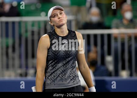 06 août 2021 : Elena Rybakina (KAZ) a été défaite par Danielle Collins (USA) 76(5) 76(4) dans les quarts de finale de la Mubadala Silicon Valley Classic à l'Université d'État de San Jose, Californie. © Mal Taam/TennisClix/CSM Banque D'Images