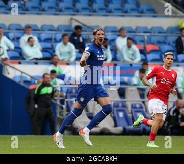 Cardiff, Royaume-Uni. 07e août 2021. Aden Flint de Cardiff City en action. Match de championnat EFL Skybet, Cardiff City et Barnsley au Cardiff City Stadium de Cardiff, pays de Galles, le samedi 7 août 2021. Cette image ne peut être utilisée qu'à des fins éditoriales. Utilisation éditoriale uniquement, licence requise pour une utilisation commerciale. Aucune utilisation dans les Paris, les jeux ou les publications d'un seul club/ligue/joueur. photo par Andrew Orchard/Andrew Orchard sports Photography/Alamy Live News crédit: Andrew Orchard sports Photography/Alamy Live News Banque D'Images