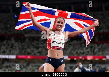 Médaillés de Grande-Bretagne des Jeux Olympiques de Tokyo en 2020. Photo du dossier en date du 03-08-2021 de Keely Hodgkinson, en Grande-Bretagne, célèbre après la finale du 800m féminin lors de l’Athlétisme au stade olympique le onzième jour des Jeux olympiques de Tokyo en 2020 au Japon. Date de publication : dimanche 8 août 2021. Banque D'Images