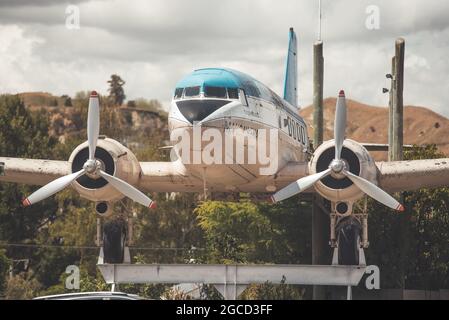 Avion retiré devant l'aéroport local fermé en Nouvelle-Zélande Banque D'Images