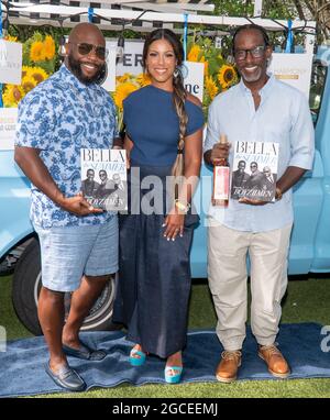 Boyz II les membres masculins Wayne Morris et Shawn Stockman et Venessa Coppes participent à la fête annuelle de couverture des Hamptons de Bella Magazine, mettant en vedette les hommes Boyz II au Southampton social Club de Southampton, NY, le 7 août 2021 (photo de David Warren / Sipa? ÉTATS-UNIS) Banque D'Images