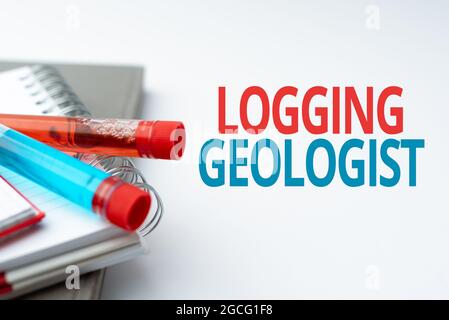 Signature manuscrite Logging Geologist. Concept Internet mise en page et exécution de la définition programmes de forage au diamant rédaction de notes médicales importantes Banque D'Images