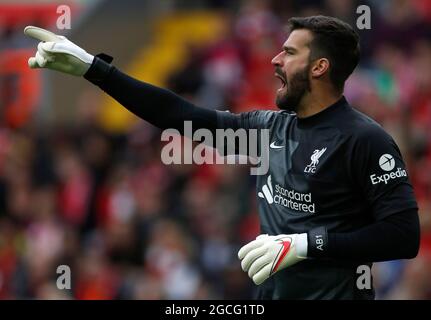 Liverpool, Angleterre, le 8 août 2021. Alisson Becker de Liverpool pendant le match d'avant-saison à Anfield, Liverpool. Le crédit photo doit être lu : Darren Staples / Sportimage Banque D'Images