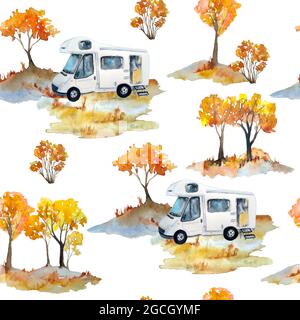 Aquarelle dessin à la main sans couture avec automne paysage d'automne avec montagnes ciel orange herbe buissons et remorque van campeur, tente touristique. Tourisme activités de camping en plein air. Forêt sauvage nature septembre octobre Banque D'Images