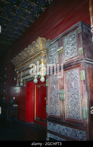 Im Inneren vom Palast des Himmlischen Friedens à Pékin, Chine 1998. À l'intérieur du Palais de la paix céleste sur la place Tiananmen à Beijing, Chine 1998. Banque D'Images