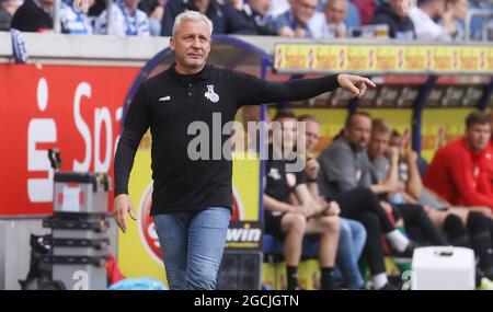 Duisburg, Allemagne. 08ème août 2021. Firo: 08.08.2021, Fuvuball, 3e Bundesliga, saison 2021/2022, MSV Duisburg - TSV Havelse Pavel Dotchev, GEstik crédit: dpa/Alay Live News Banque D'Images