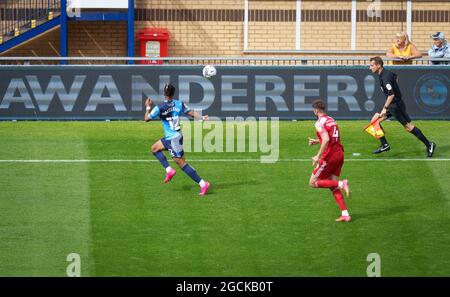 High Wycombe, Royaume-Uni. 07e août 2021. Gareth McCleary, de Wycombe Wanderers, lors du match de la Sky Bet League 1 entre Wycombe Wanderers et Accrington Stanley à Adams Park, High Wycombe, Angleterre, le 7 août 2021. Photo d'Andy Rowland. Crédit : Prime Media Images/Alamy Live News Banque D'Images