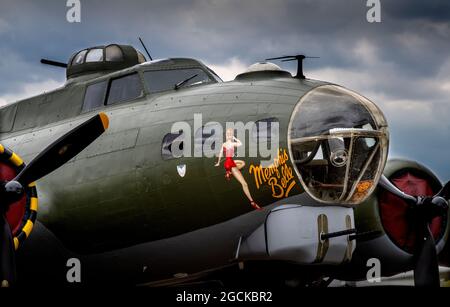 Duxford Imperial War Museum Photographie par Brian Harris 5 août 2021 IMW Duxford, Cambridgeshire Angleterre Royaume-Uni le Sally B a également peint comme le Memphis be Banque D'Images