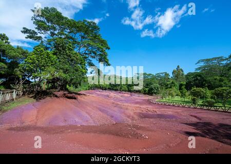 Célèbre attraction touristique en Afrique, les sept forts colorés, formation géologique dans la plaine de Chamarel de la Riviera Noire Distric Banque D'Images