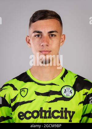 Nailsworth, Royaume-Uni. 23 juillet 2021. Taylor Allen pendant la Forest Green Rovers Player & Staff 2021/22 séance photo au parc Stanley, Stanley Lane, Chippenham, Angleterre, le 23 juillet 2021. Photo par Andy Rowland. Crédit : Prime Media Images/Alamy Live News Banque D'Images